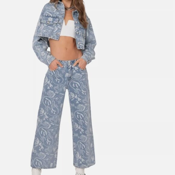 Edikted Cropped Denim Jacket & Malia Printed Wide Leg Jeans Streetwear - Picture 2 of 16